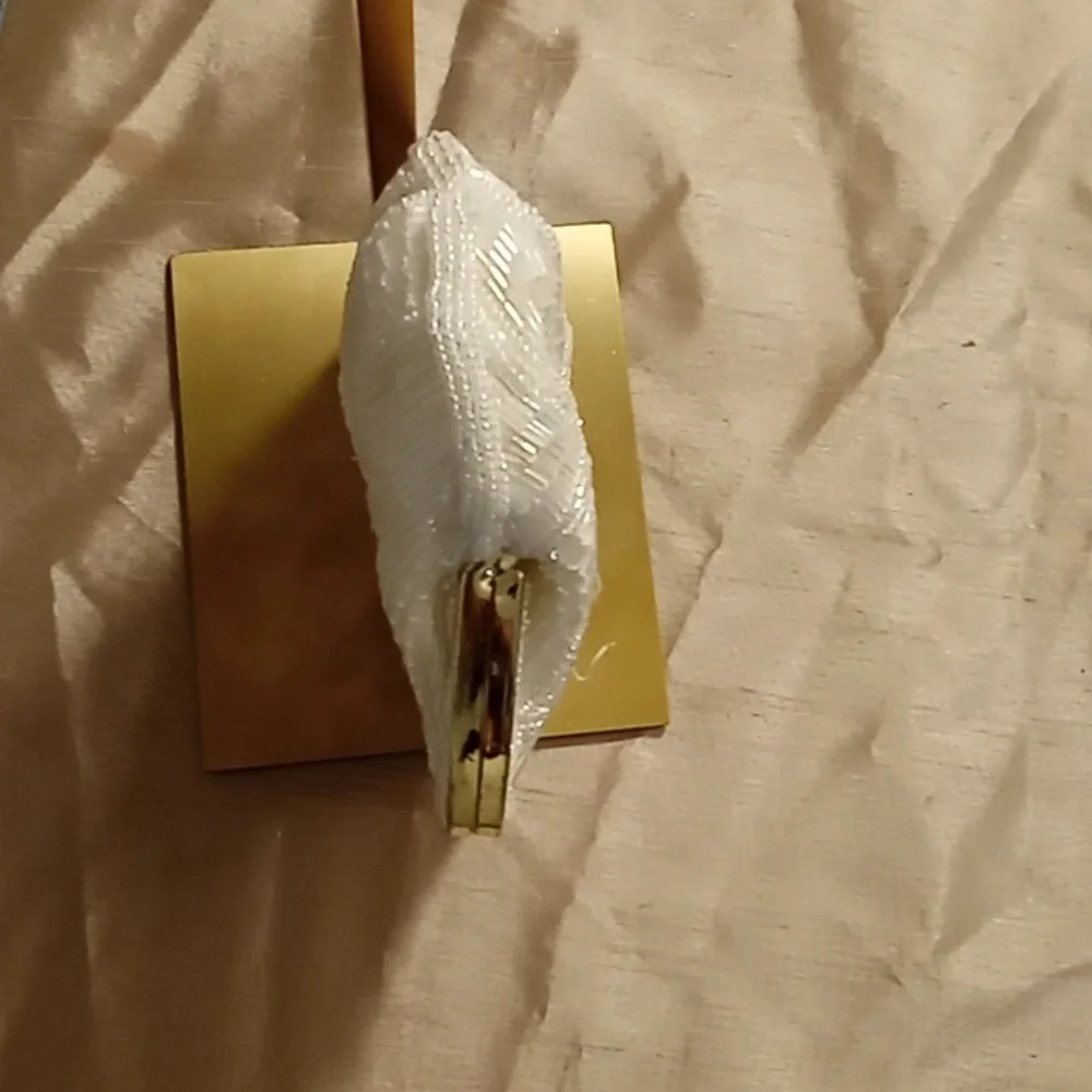 1920s Stylish Small Ivory Sequined Gold Women's Clutch with Strap NWOT